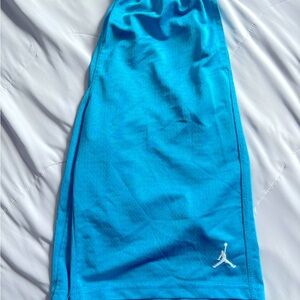 Air Jordan youth size L jersey basketball shorts turquoise